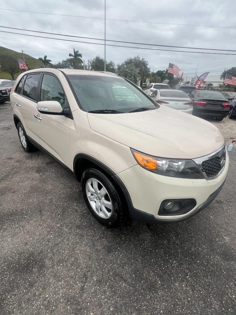 2011 Kia Sorento LX