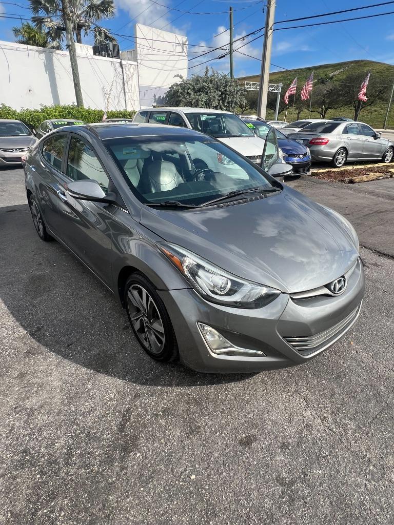 2014 Hyundai Elantra Limited's photo