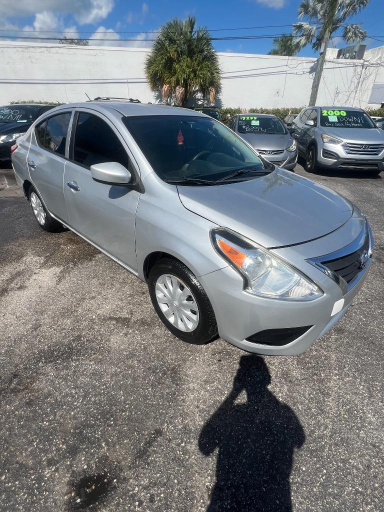 2019 Nissan Versa Sedan