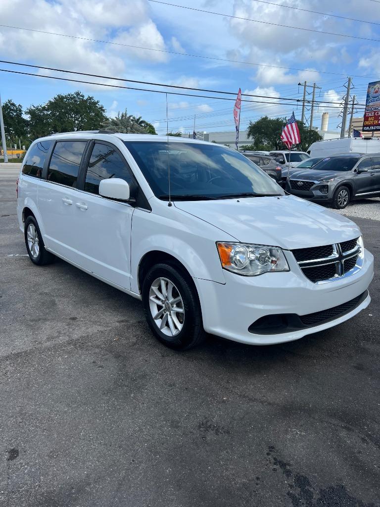 2019 Dodge Grand Caravan SXT's photo