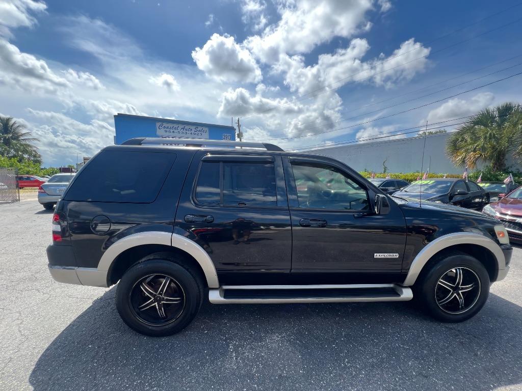 2007 Ford Explorer Eddie Bauer - Photo 8