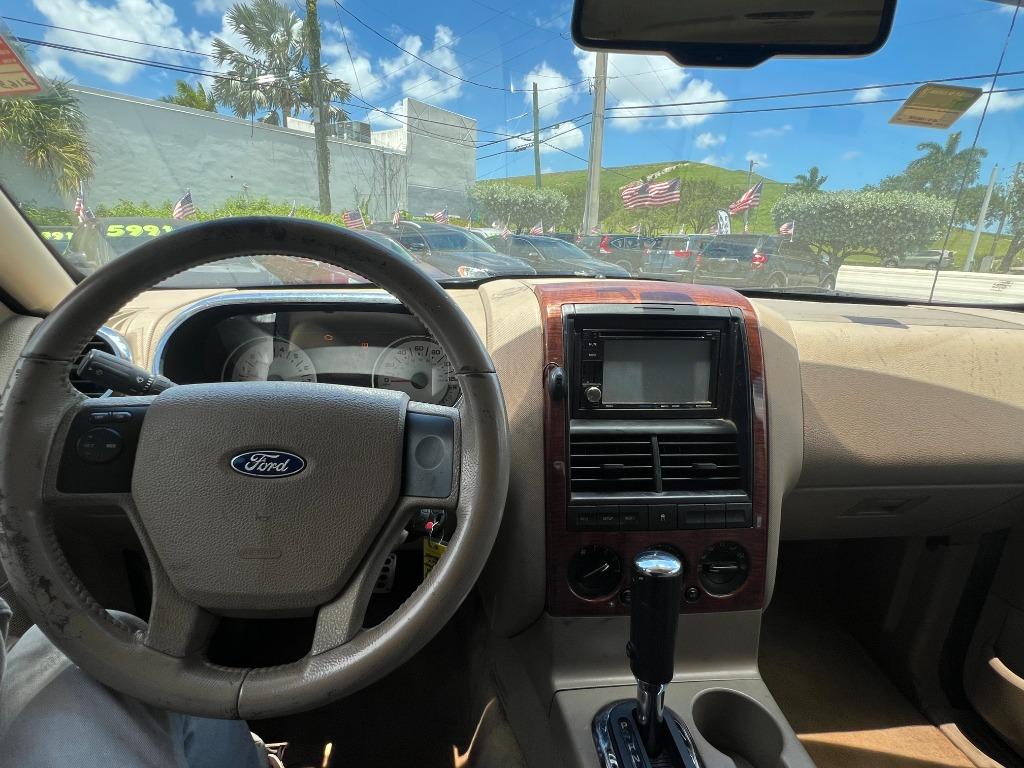 2007 Ford Explorer Eddie Bauer - Photo 15