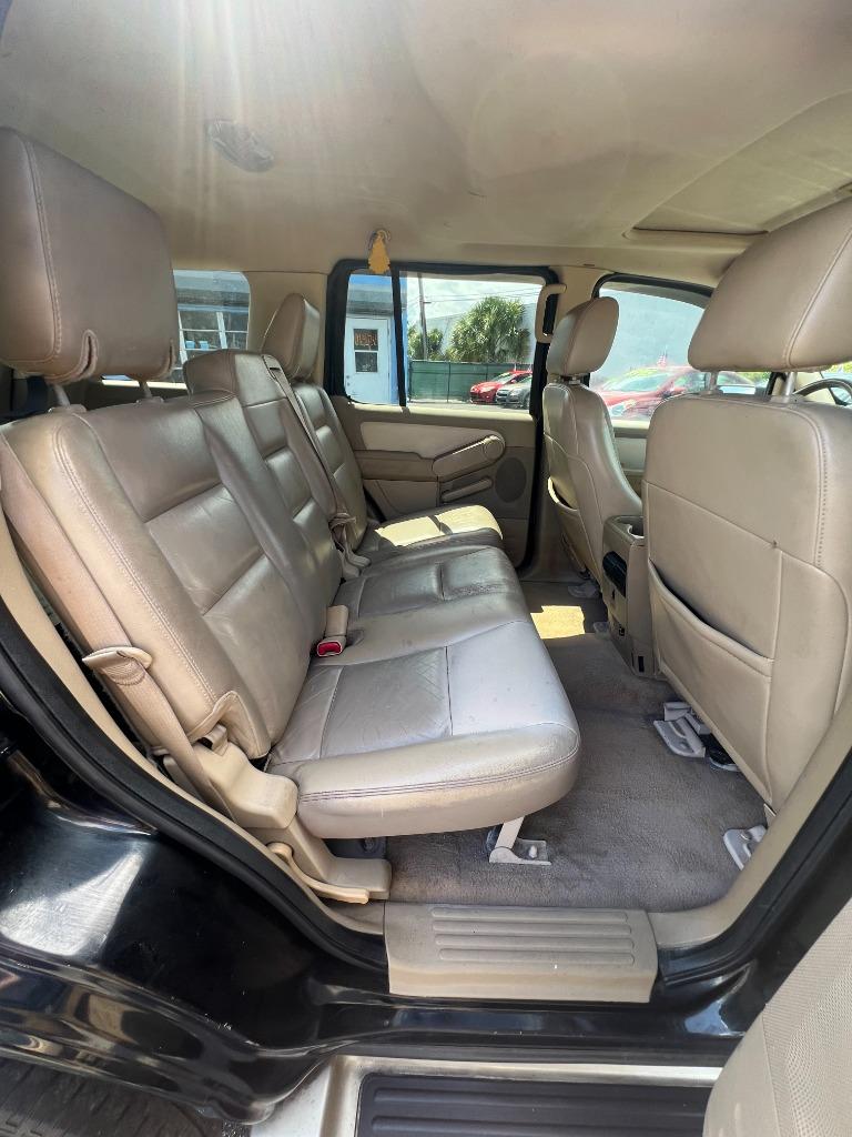 2007 Ford Explorer Eddie Bauer - Photo 22
