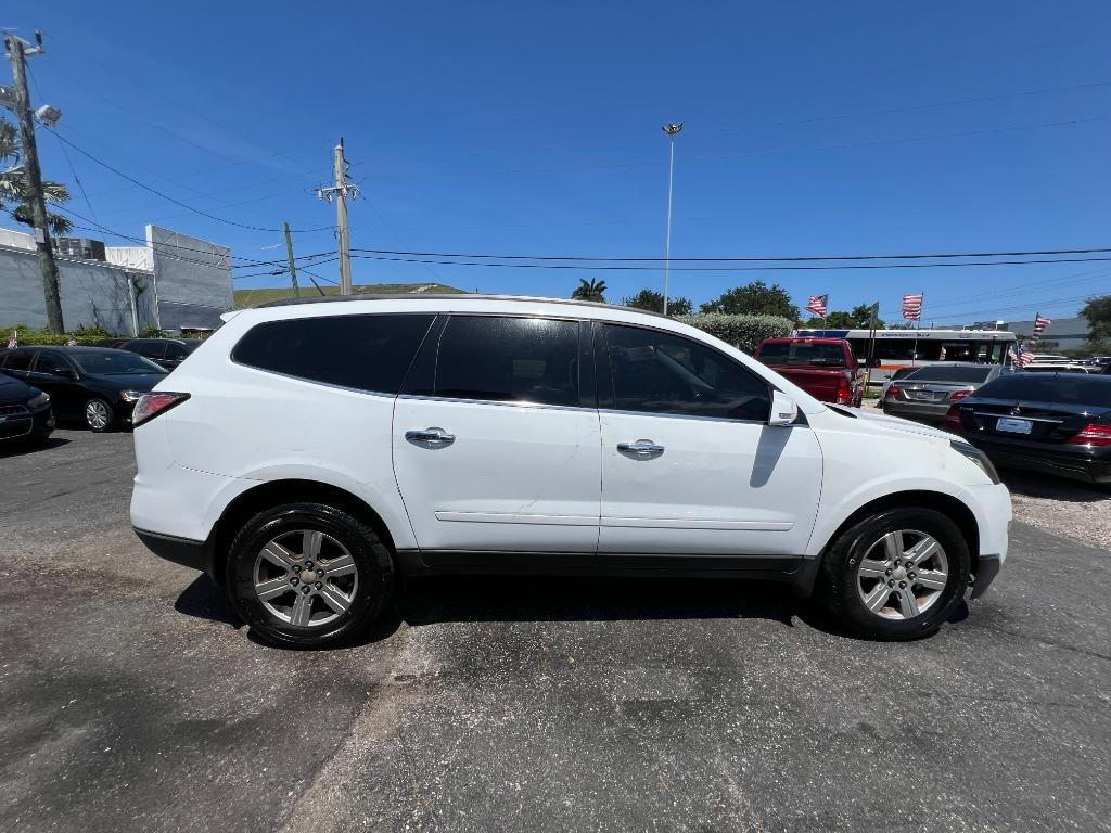 2017 Chevrolet Traverse 1LT - Photo 9