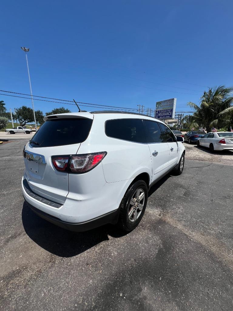 2017 Chevrolet Traverse 1LT - Photo 8